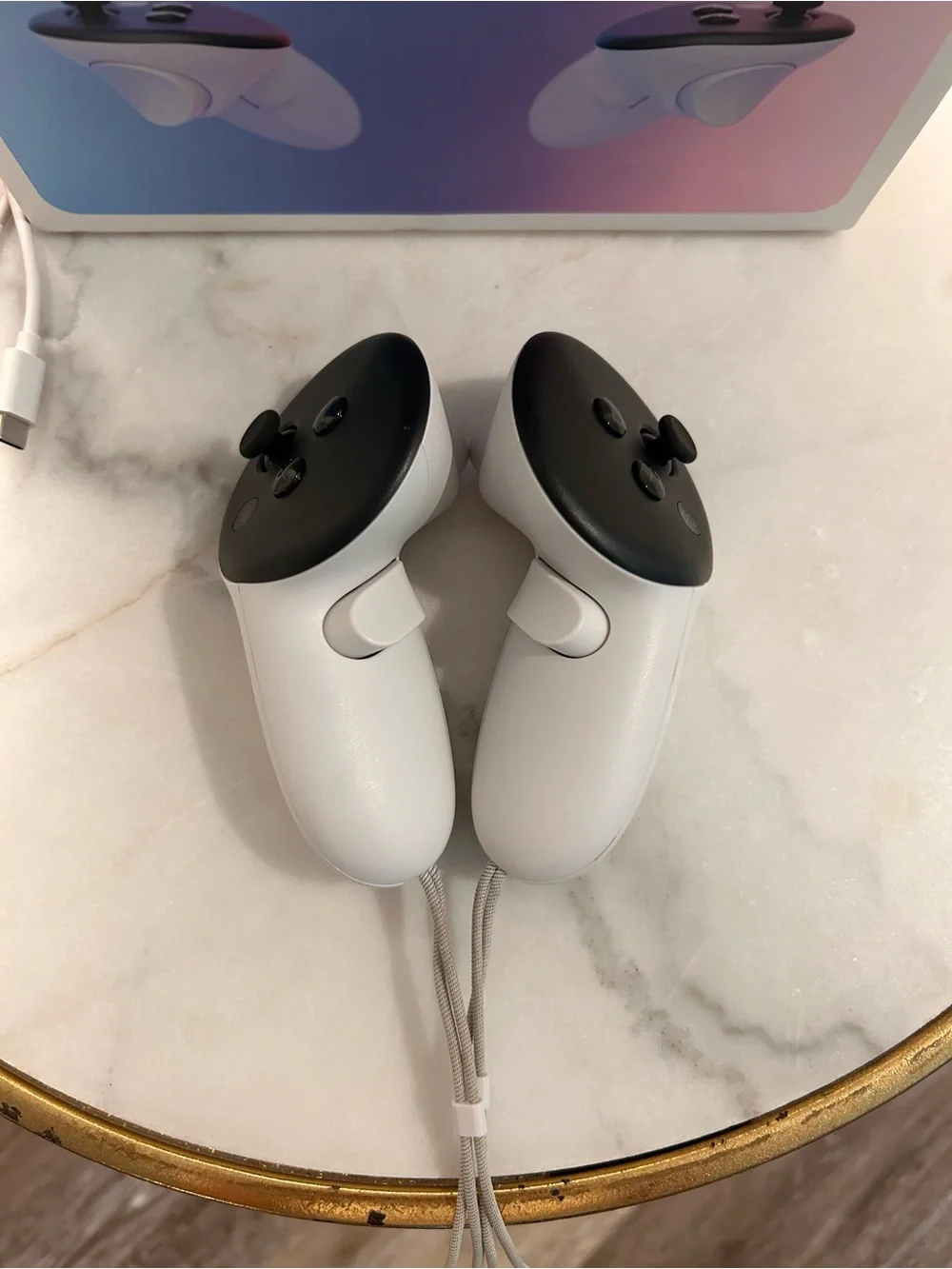 Meta Quest 3s VR Headset with White Controllers